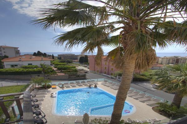 Hotel Casella Pietra Ligure Extérieur photo